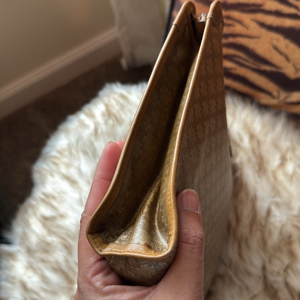Celine Vintage Clutch - Picture 4 of 11
